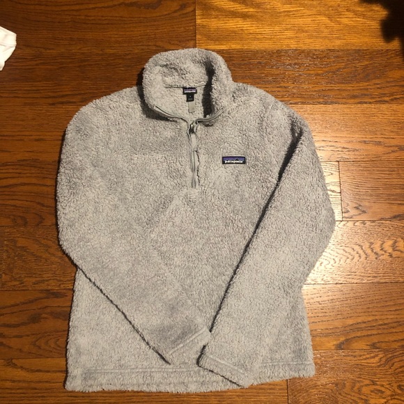 Patagonia Sweaters - Patagonia Women’s Zip Up Sweater Size S